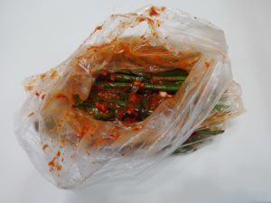 春ニラを使って自家製のニラキムチを作ってみたけど失敗だったかも