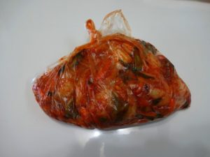 白菜が安かったので手作りヤンニョムで白菜キムチを作ってみた
